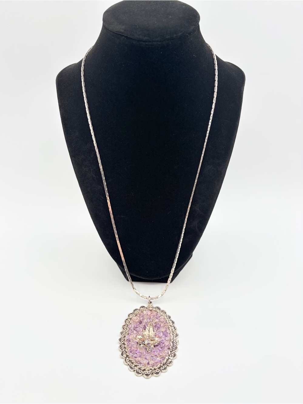 Vintage Amethyst Chip Maple Leaf Statement Pendant Necklace